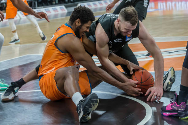 球队需要在 球队需要在