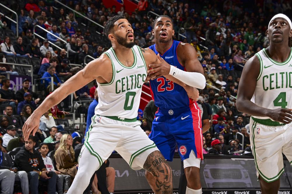 曼晚：曼联2014年的赛季开局已重演，但这次阿莫林已无力回天